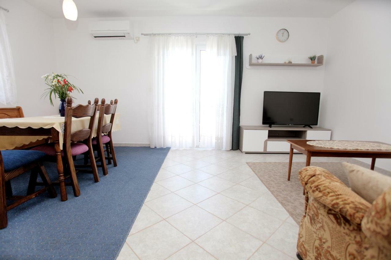 Mia Apartment Trogir Exterior photo