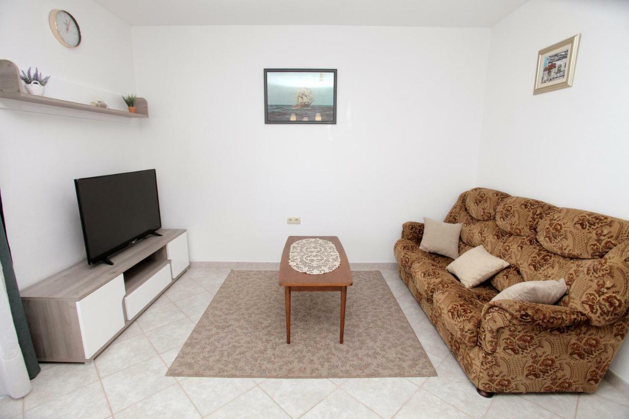 Mia Apartment Trogir Exterior photo