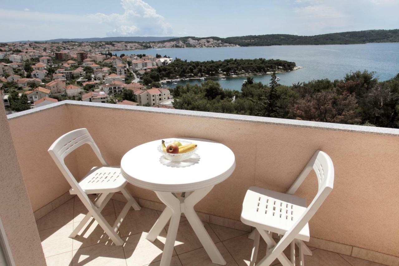 Mia Apartment Trogir Exterior photo